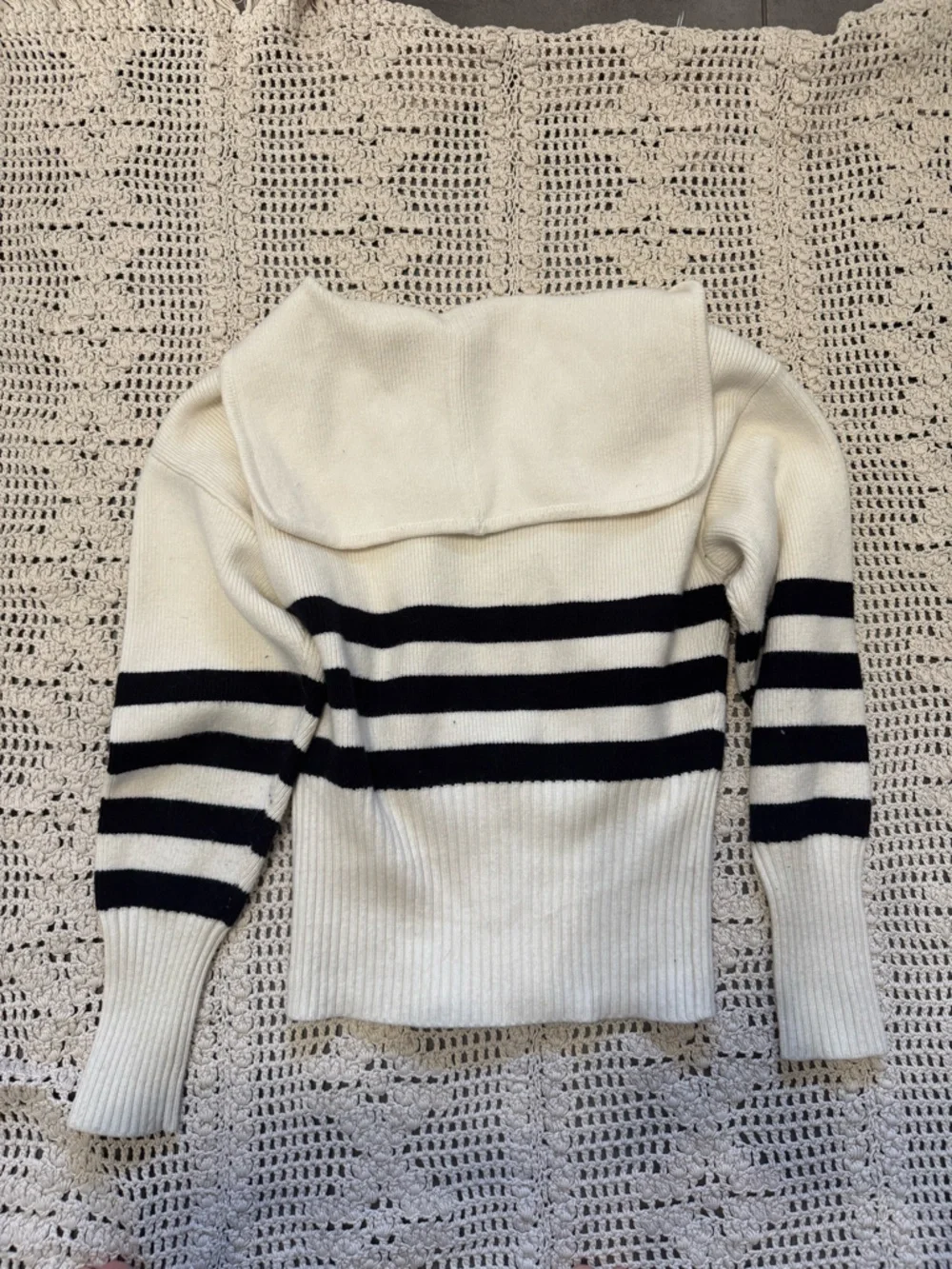 Zara Cream Zip Cardigan with Black Stripes - Picture 4 of 4